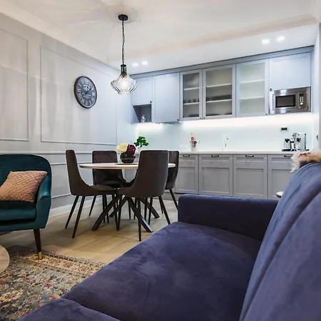 Divine Luxury Blue Apartment *