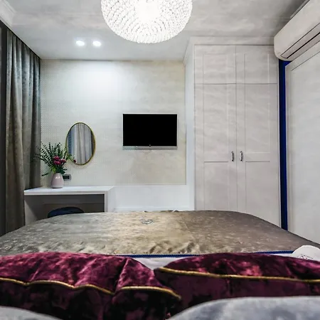 Divine Luxury Blue *